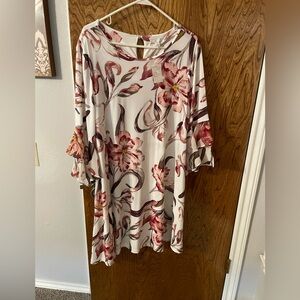 Women’s floral dress